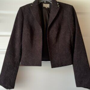 Alberto Makali Dark Purple Textured Floral Cropped Blazer Hook Stud Details sz 4